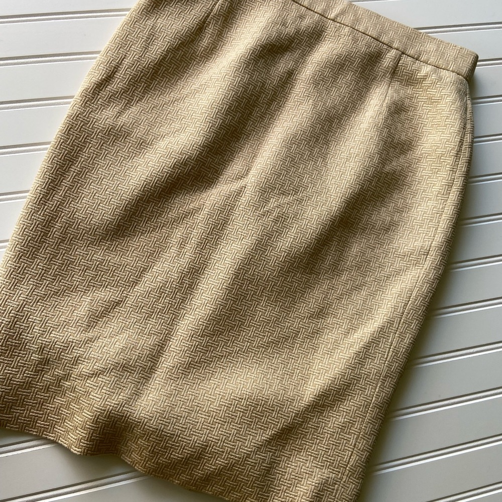 Louis Feraud Golden Textured Career Skirt